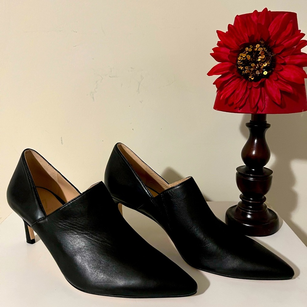 27 EDIT Fanfare Black Leather Shootie, Size 8, NWOT